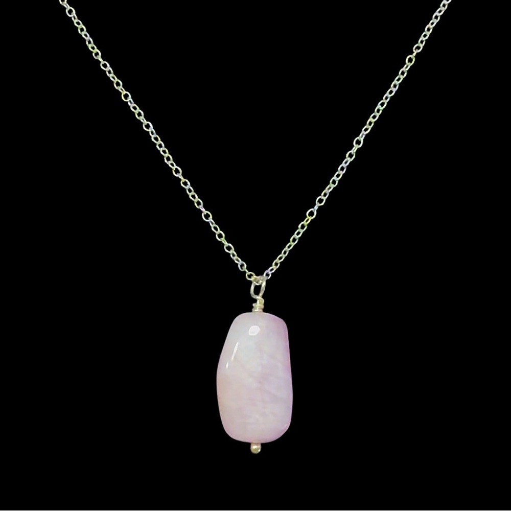 Elegant Pink Kunzite Gemstone Pendant Necklace!